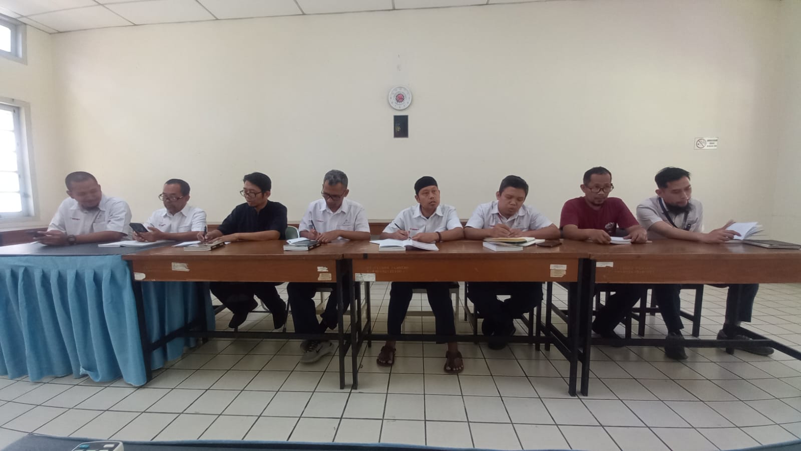 Foto Galeri Kelas Bahasa Arab DKM Al-Fithrah