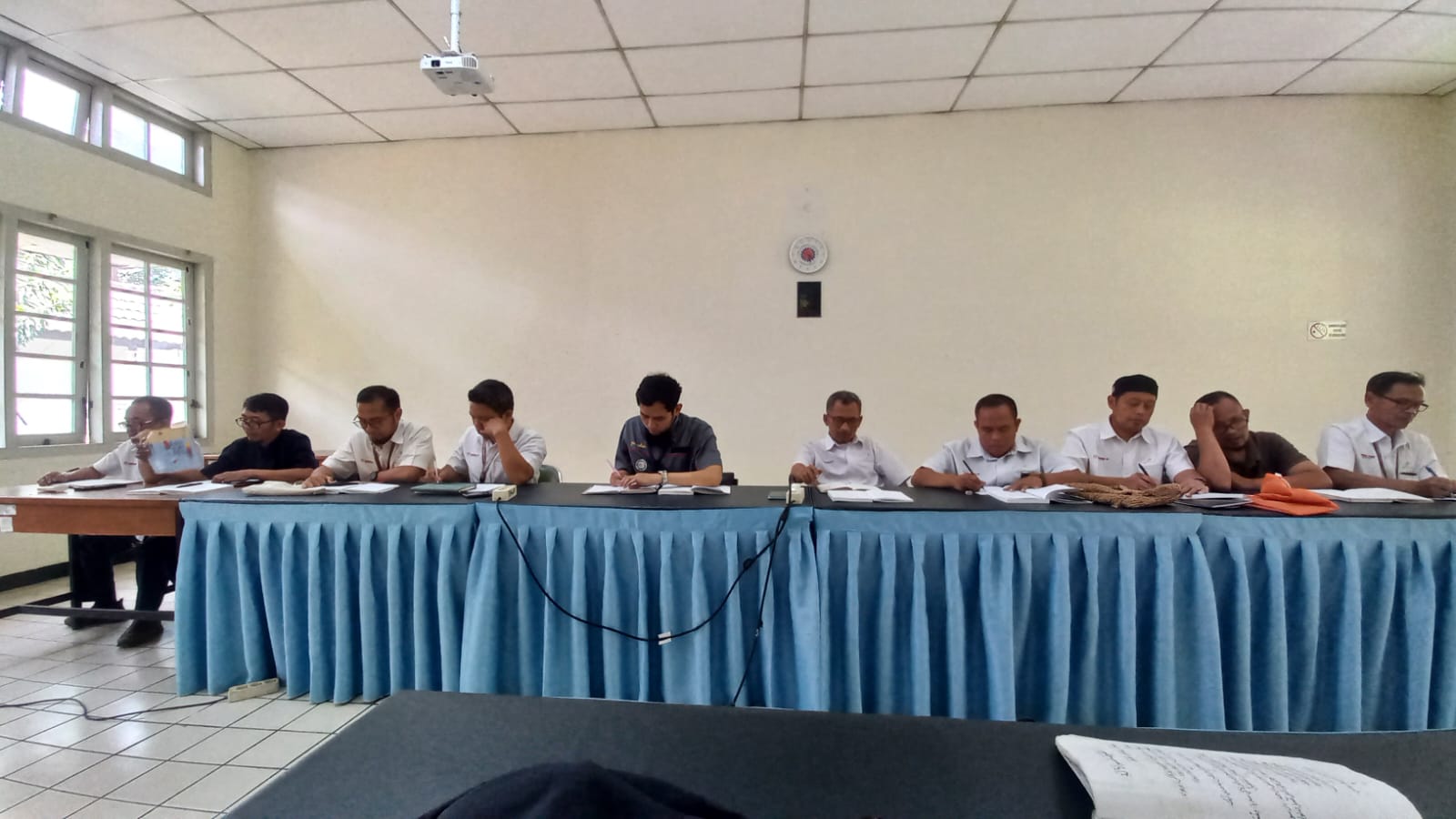 Foto Galeri Kelas Bahasa Arab DKM Al-Fithrah